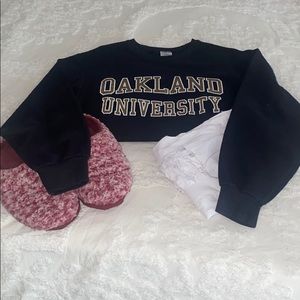 Oakland university Black crewneck